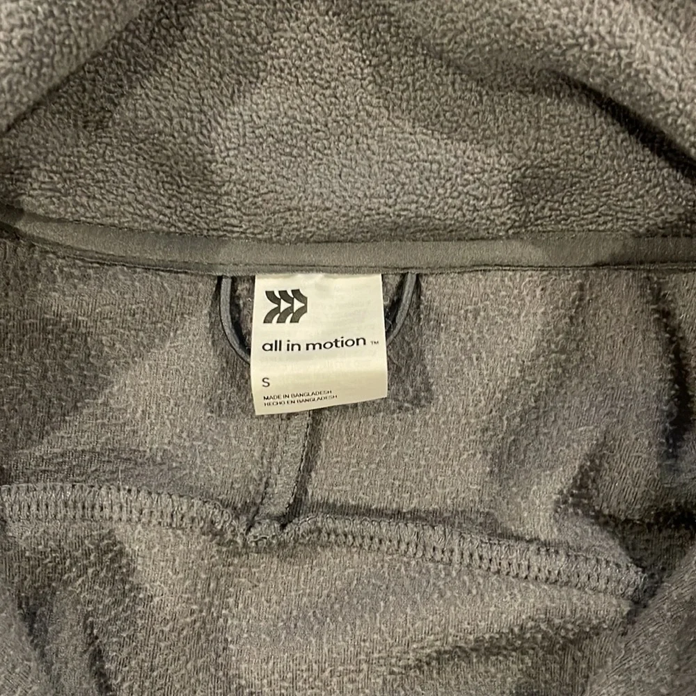 Fleece Pullover Sweatshirt 1/2 Zip Gray Small S - Barely Worn!! - Picture 6 of 7